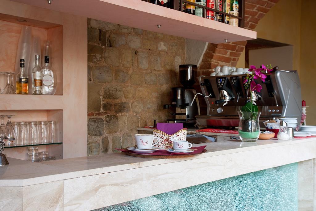 Borgo Sant'Ippolito Country Hotel Ginestra Fiorentina ภายนอก รูปภาพ